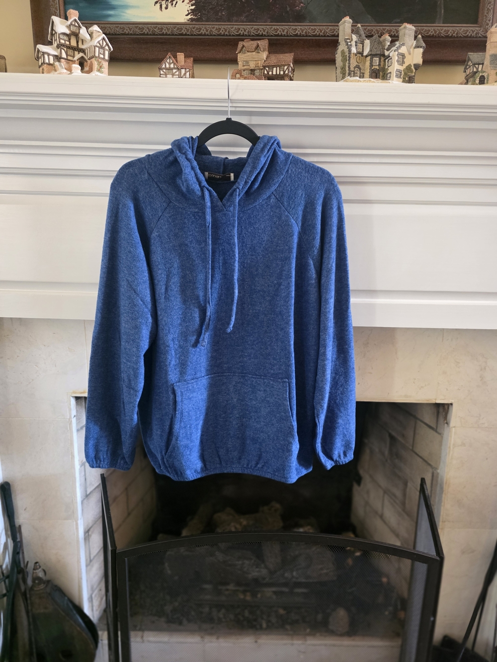 Zenana Outfitters Women's Blue Hooded Pullover Sweatshirt(Hacci)